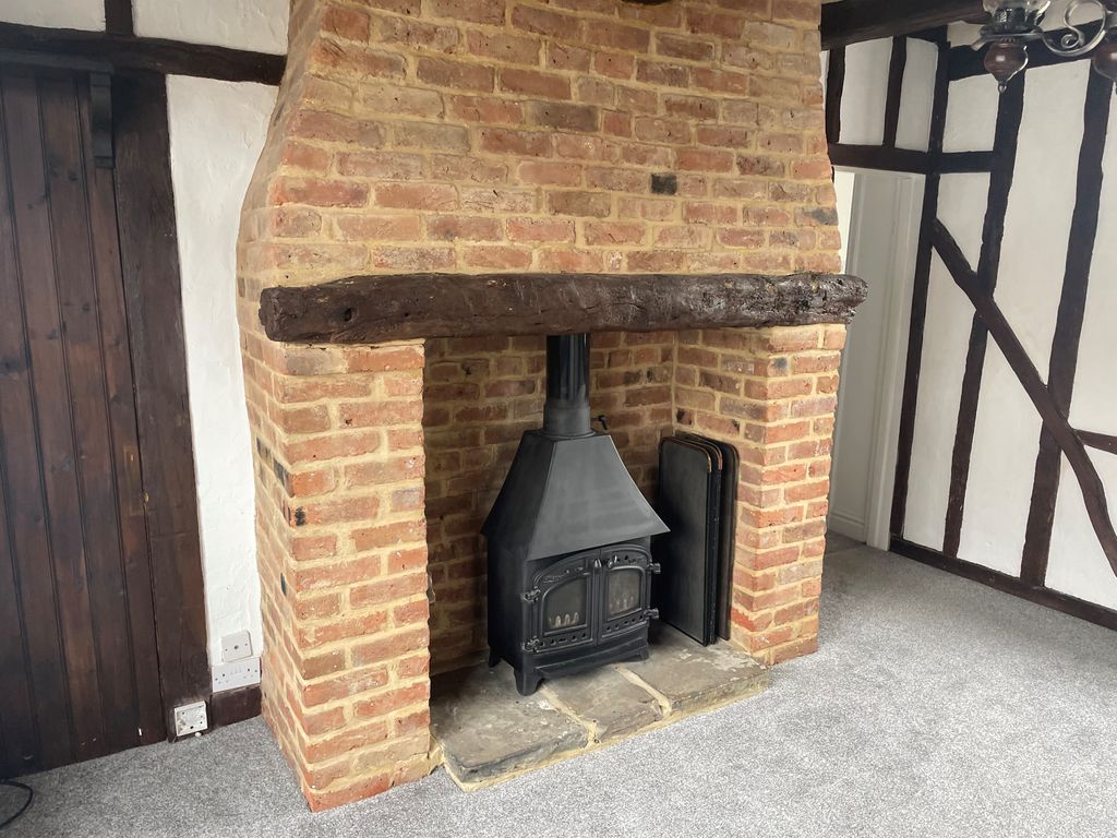 Property photo 3 of 12