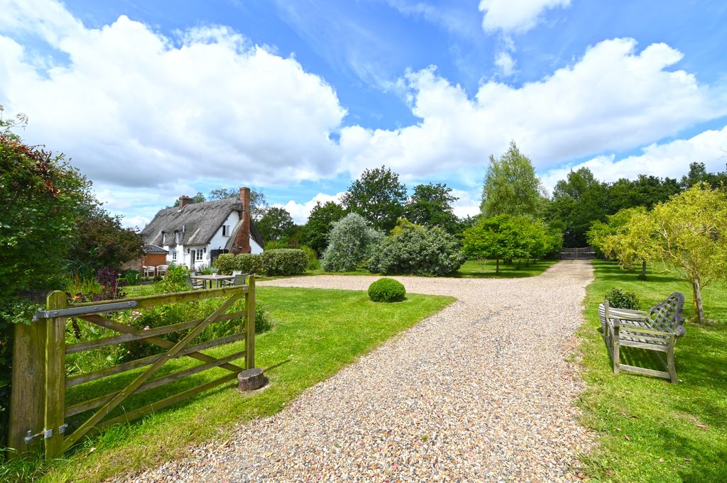 Property photo 1 of 30 Langham0047
