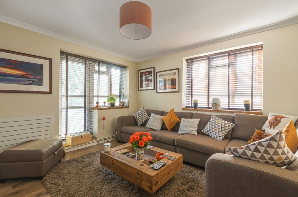 Property photo 2 of 6 570769 (2)