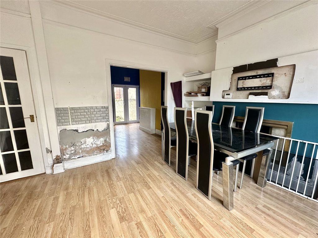 Property photo 2 of 10 Picture No. 11