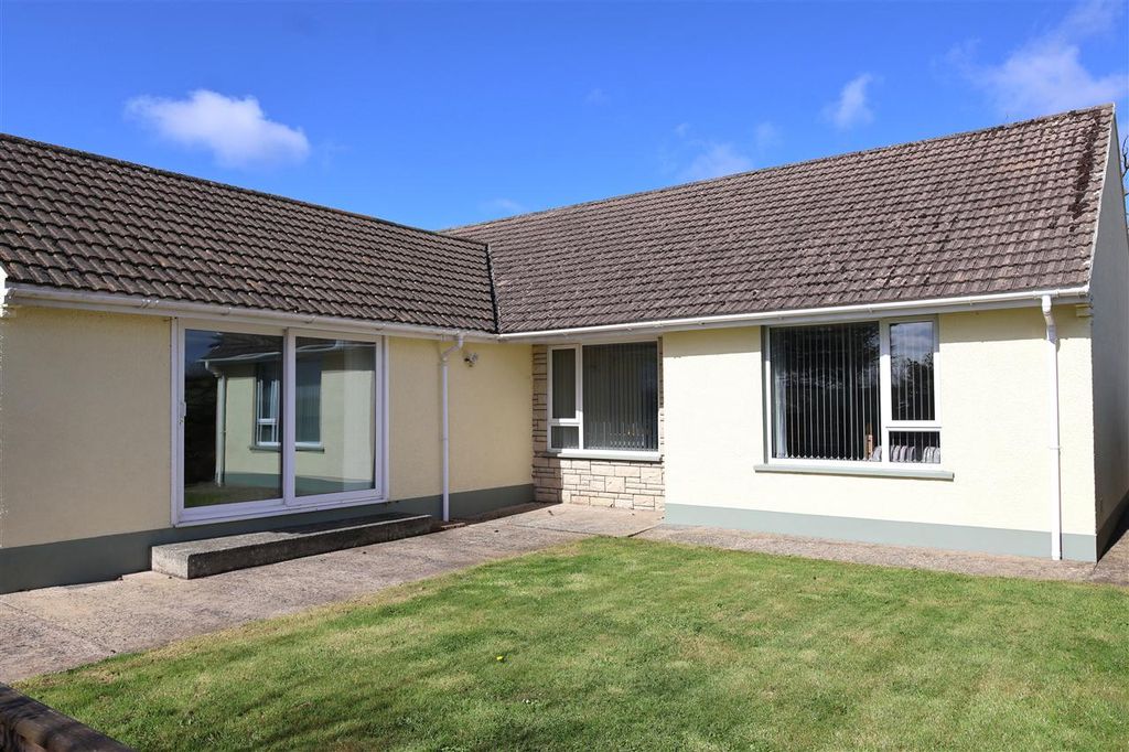 Property photo 3 of 16 Accommodation