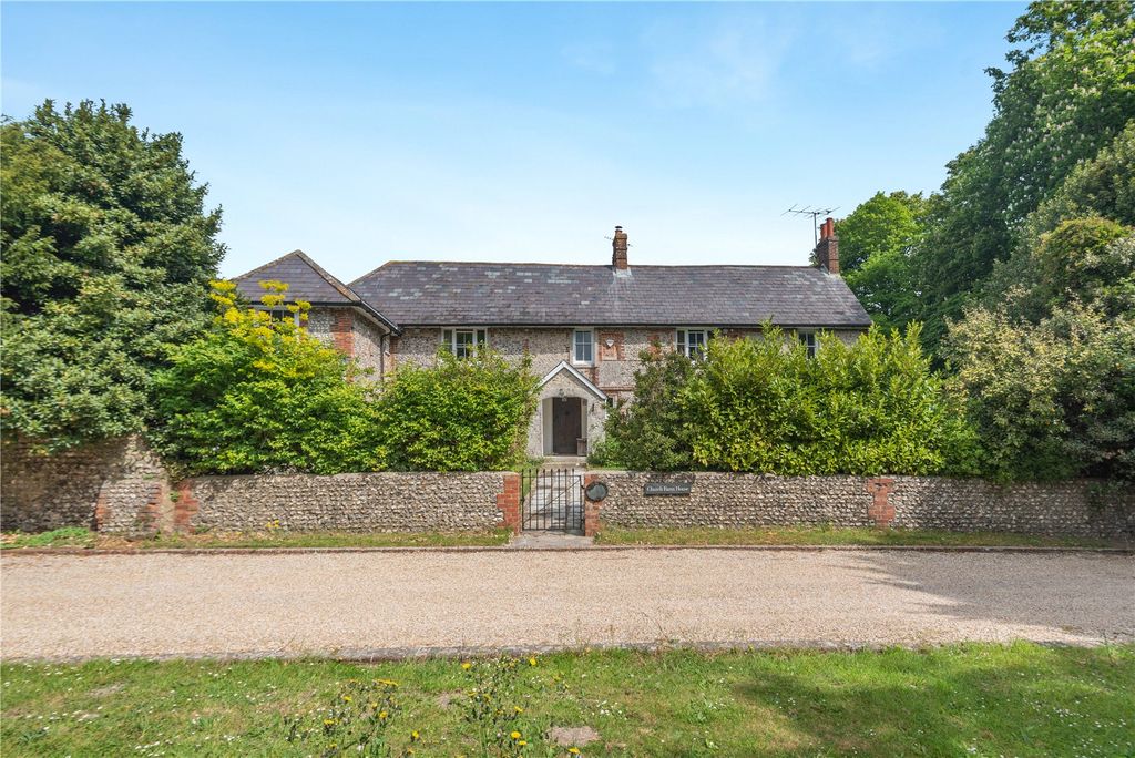 Property photo 1 of 33 Church Farm House