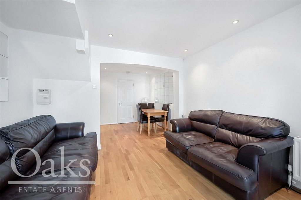 Property photo 3 of 10 Picture No. 15