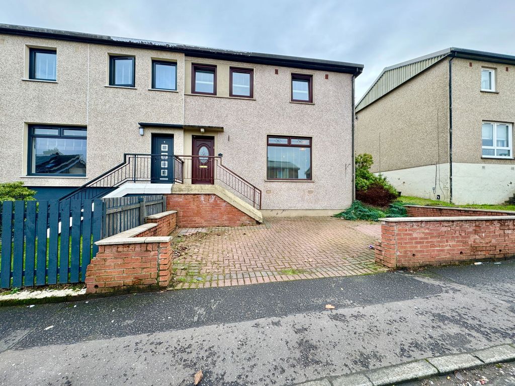 Property photo 1 of 31