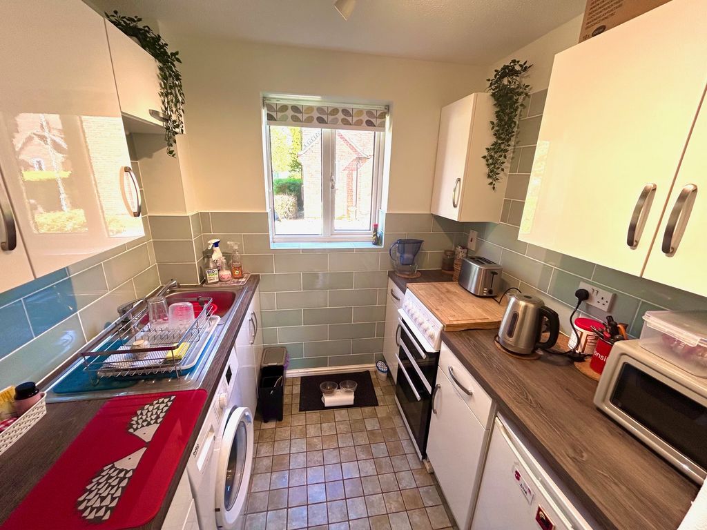 Property photo 2 of 5