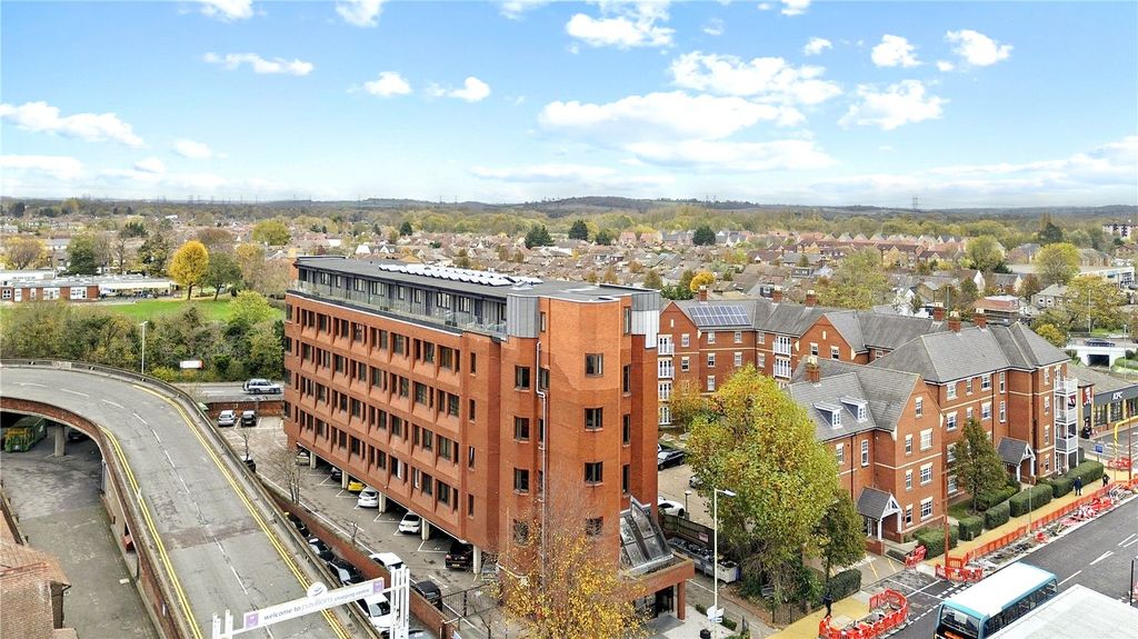 Property photo 1 of 18 Picture No. 16