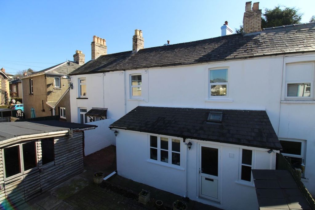 Property photo 1 of 21