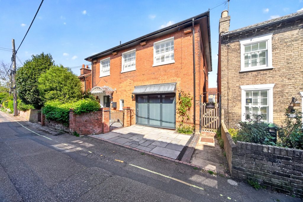 Property photo 1 of 23 Pbox-Img.Jpg