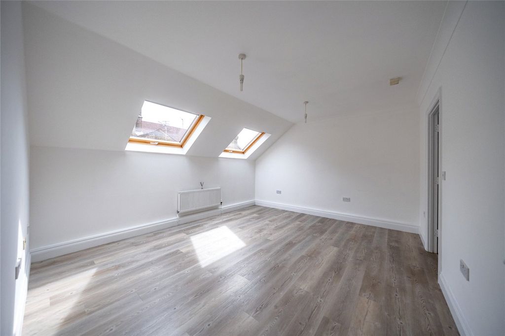 Property photo 2 of 7 Picture No. 02