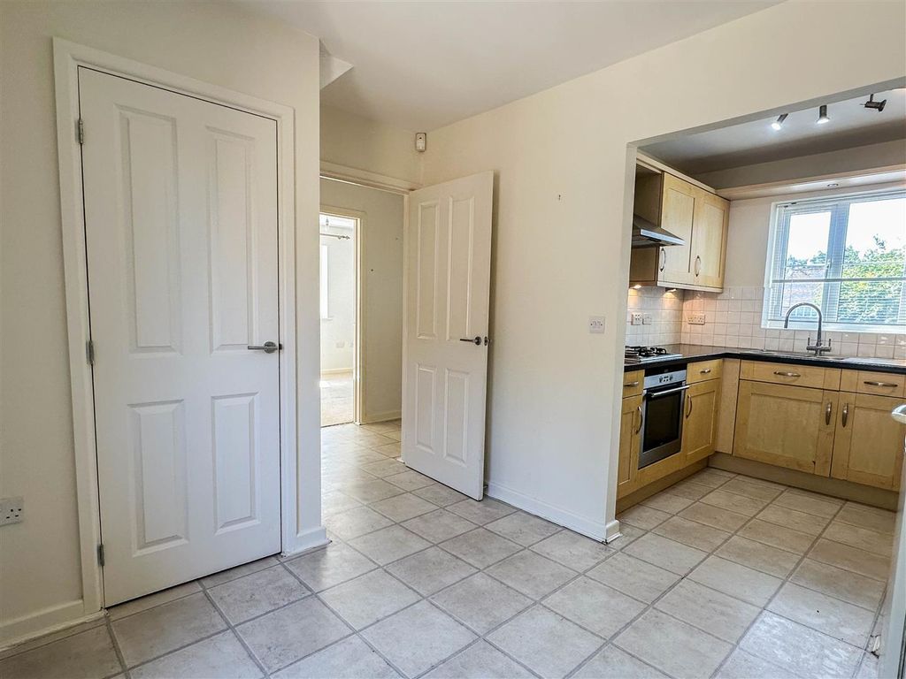 Property photo 3 of 16 Img_5661.Jpg