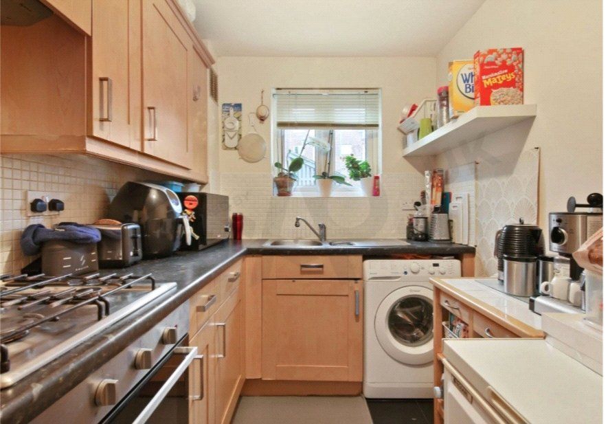 Property photo 2 of 4 Picture No. 04