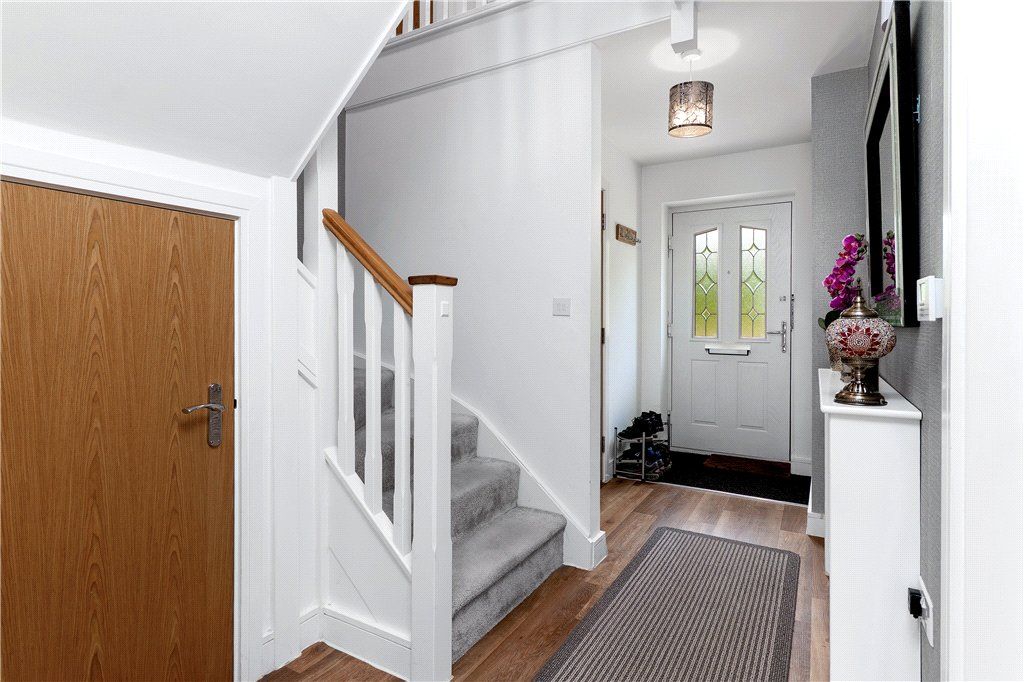 Property photo 2 of 23 Hallway