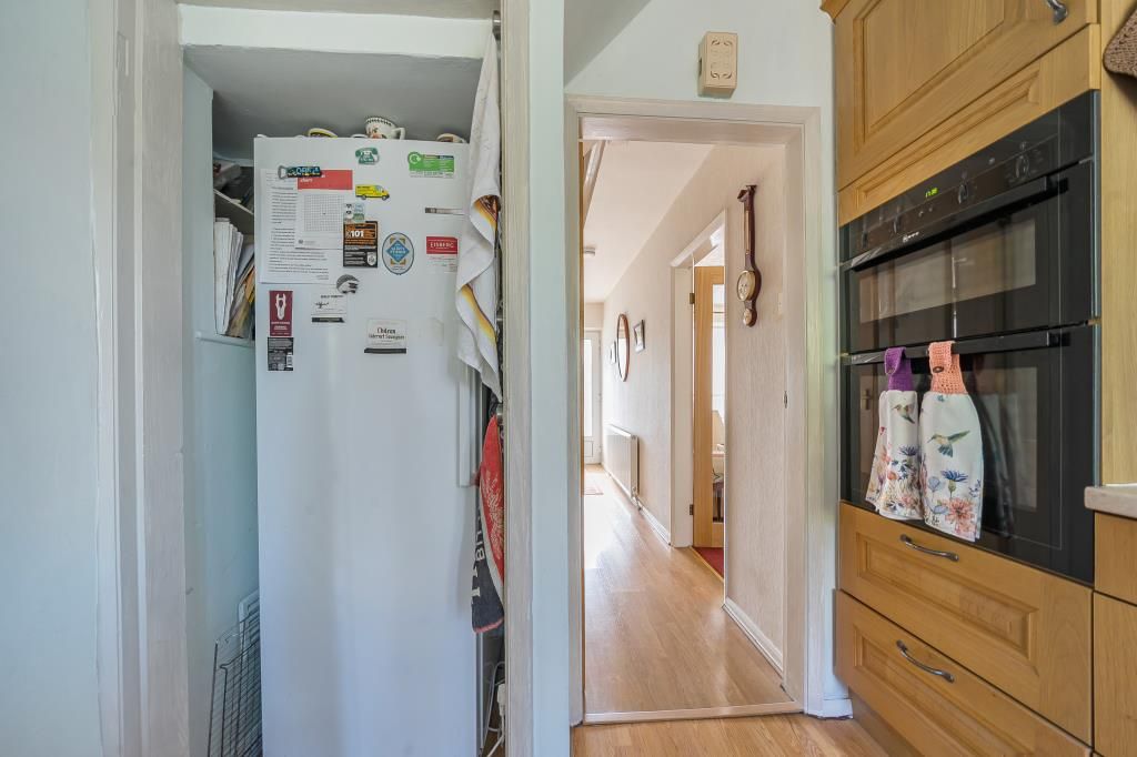 Property photo 3 of 24 Kitchen