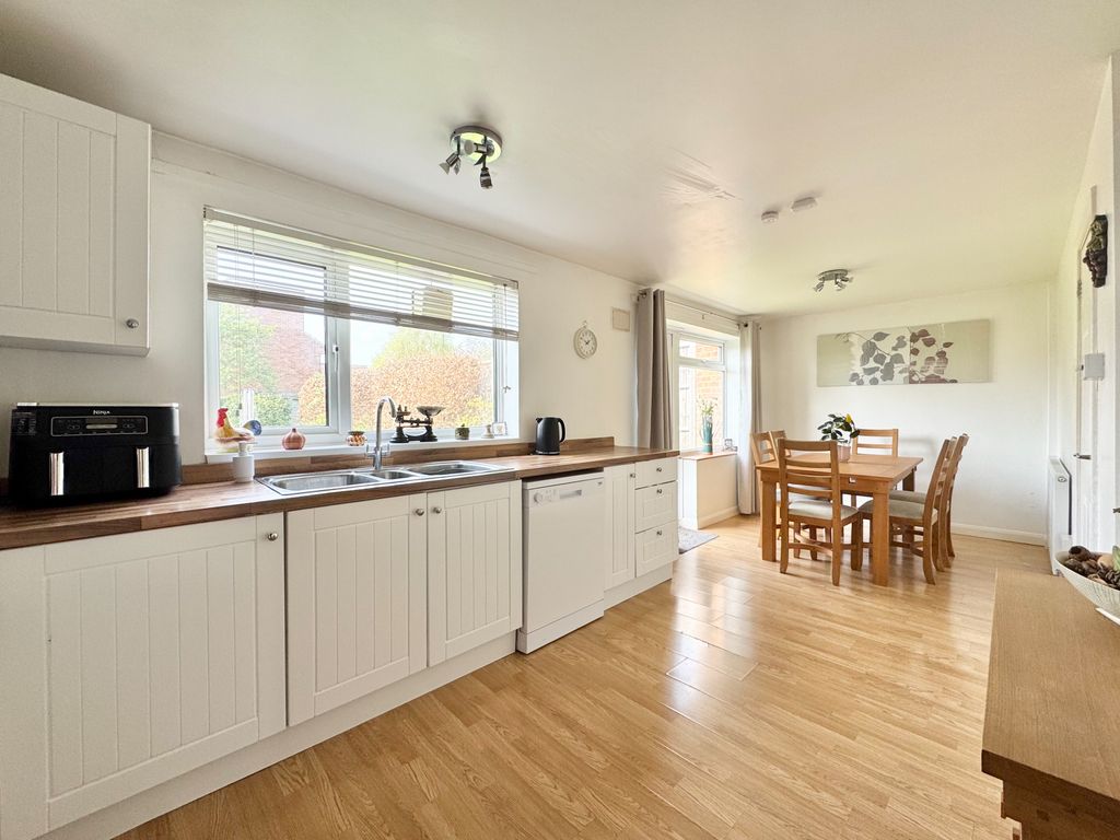 Property photo 3 of 23 Akeman Residential