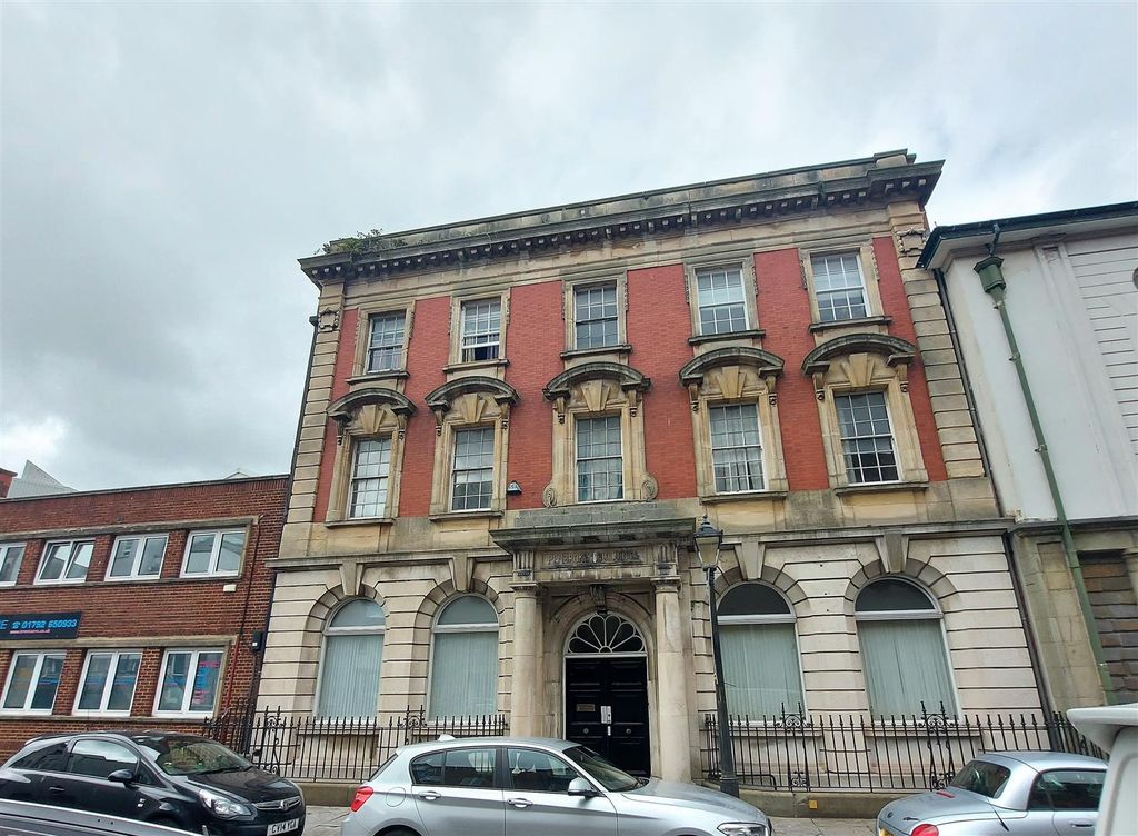 Property photo 1 of 14 Building.Jpg