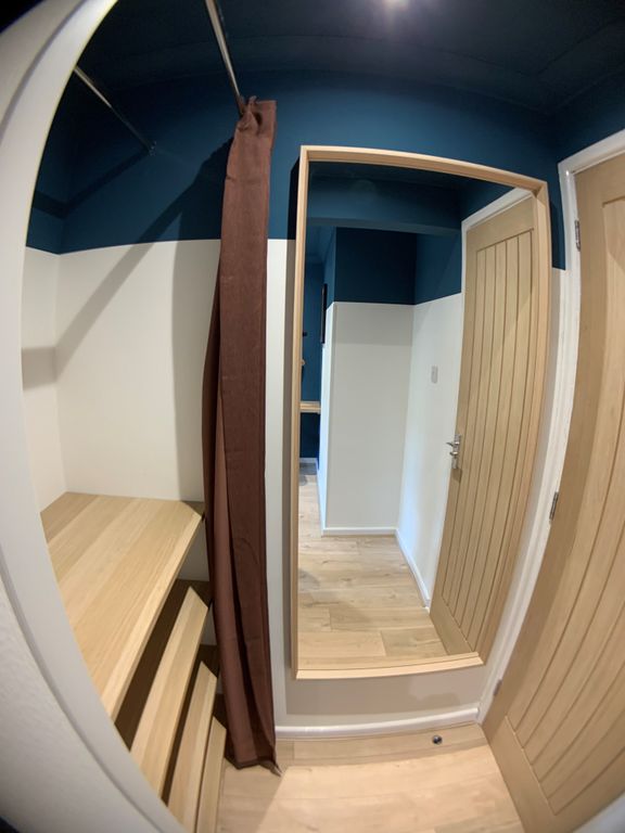 Property photo 3 of 6 Bedroom