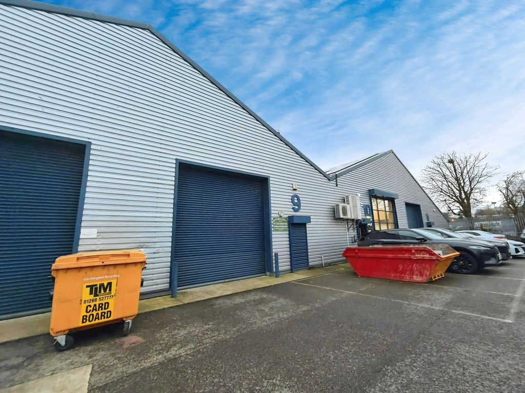 Property photo 3 of 4 89F8B525-Adf2F9B09E461803F496Dd9d48Bf-Img20251209Wa0052.Jpg