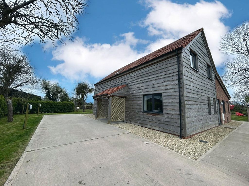 Property photo 1 of 14 Picture No. 36