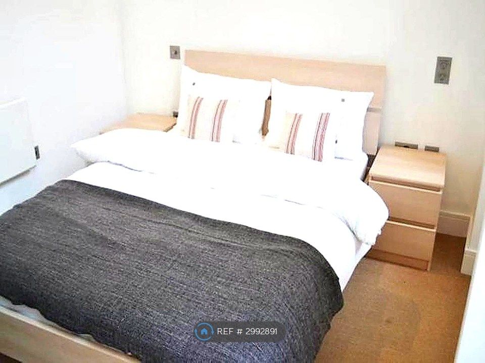 Property photo 3 of 5