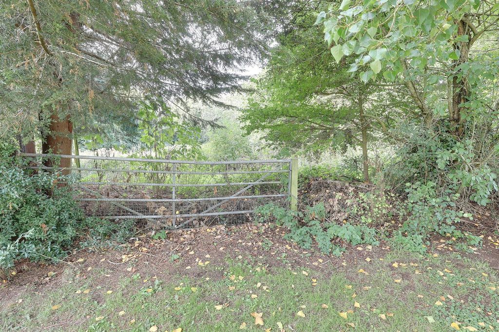 Property photo 2 of 4