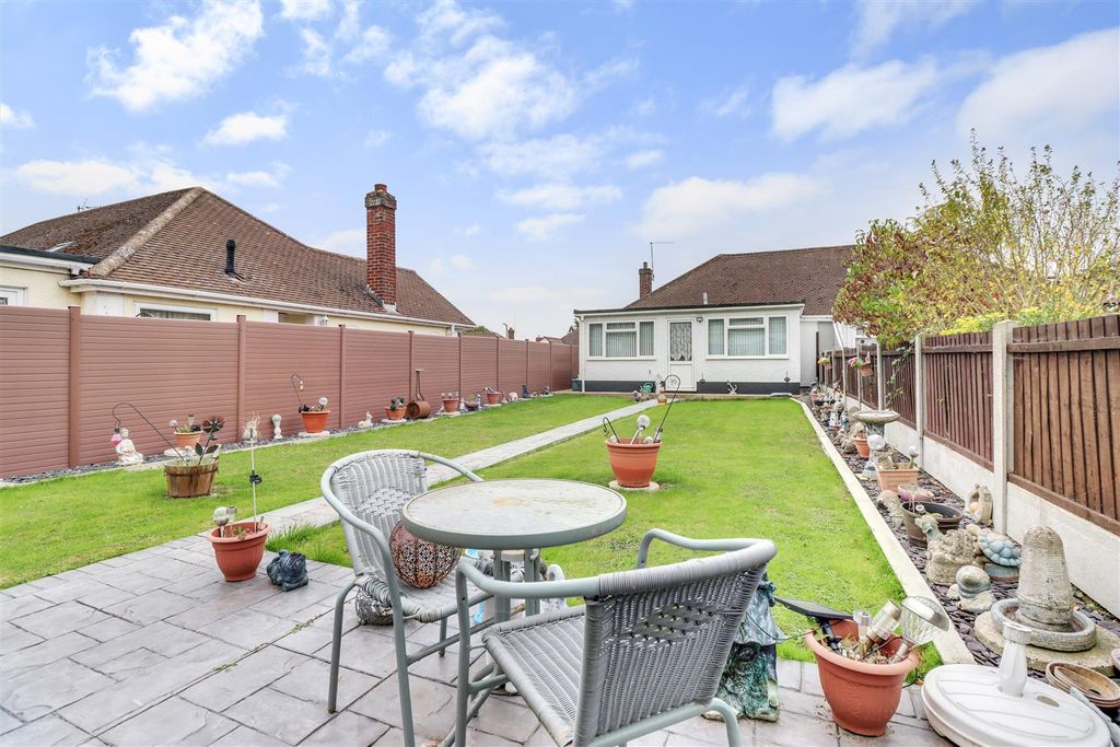 Property photo 2 of 12 51 Ethelred Gardens Inside-3Dp.Jpg