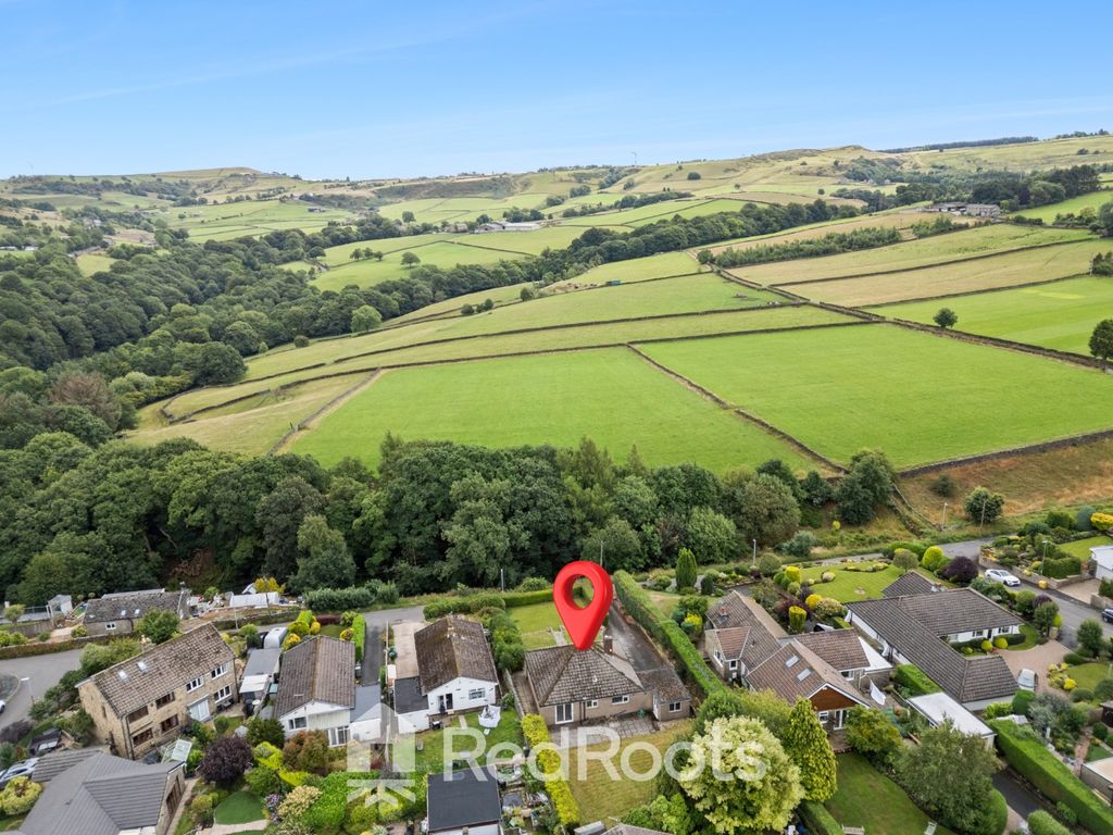 Property photo 2 of 24 4329004
