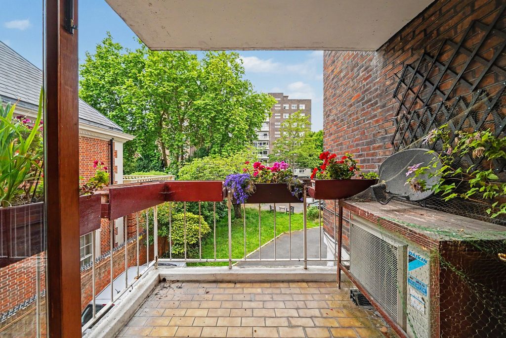 Property photo 2 of 9 5219101