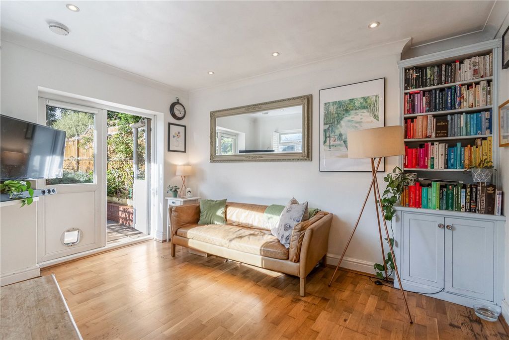 Property photo 3 of 15 Reception Room