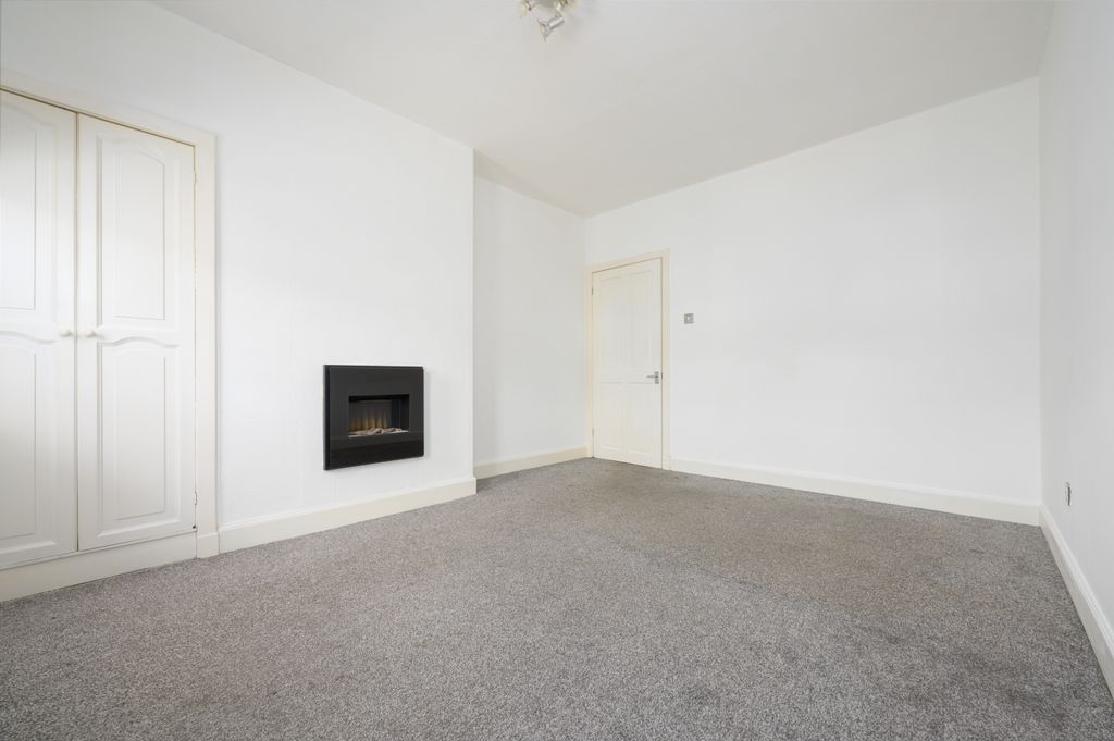 Additional image 9 of 3 bed flat for sale56 Robertson Road, Dunfermline KY12