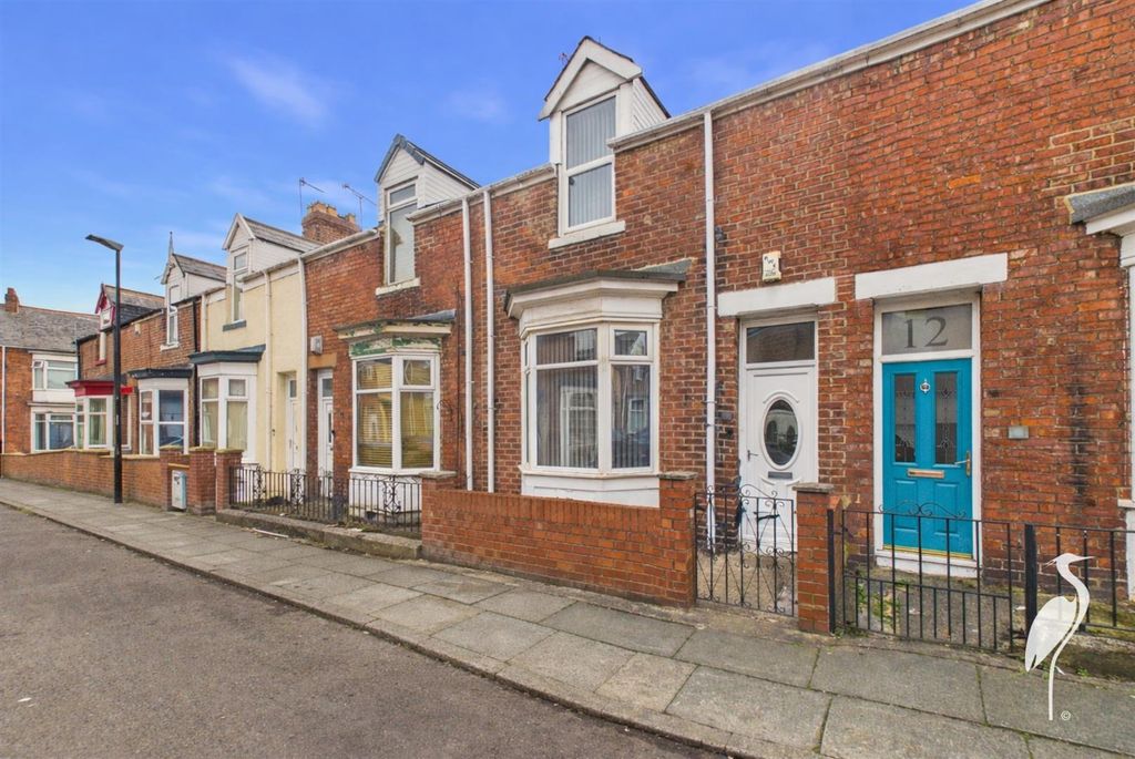 Property photo 1 of 25