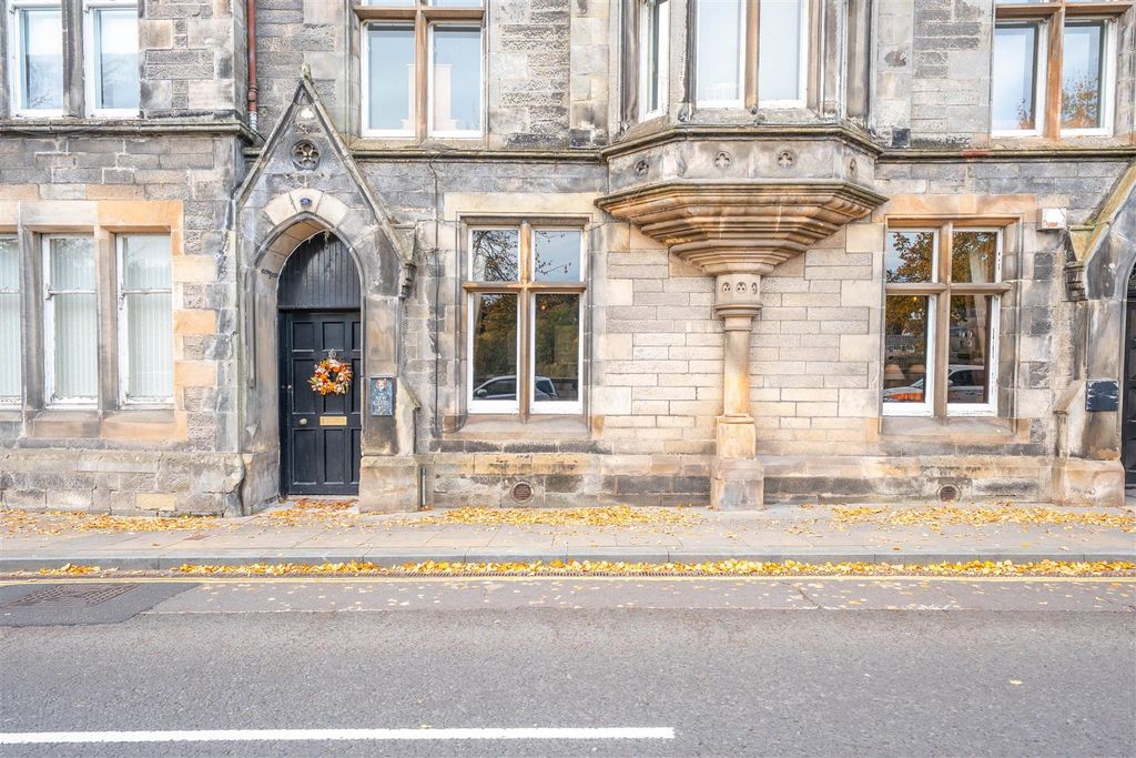 Property photo 2 of 47 Dsc07064-Hdr.Jpg