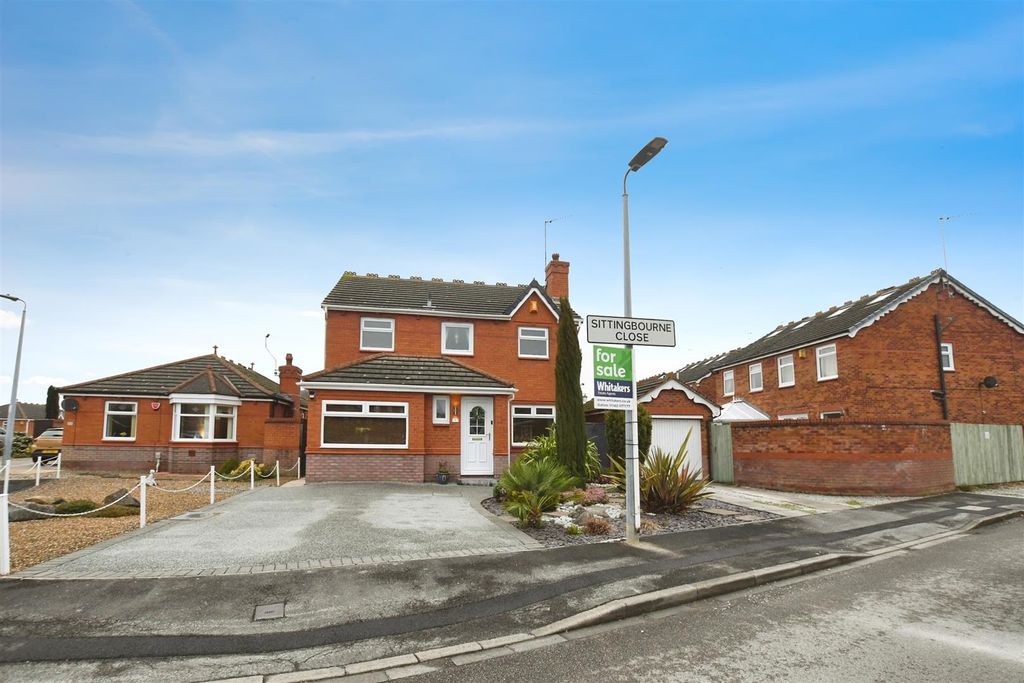 Property photo 1 of 31