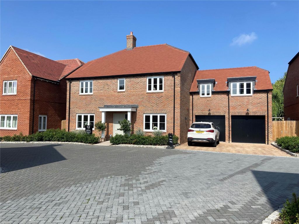 Property photo 1 of 12 Plot 3