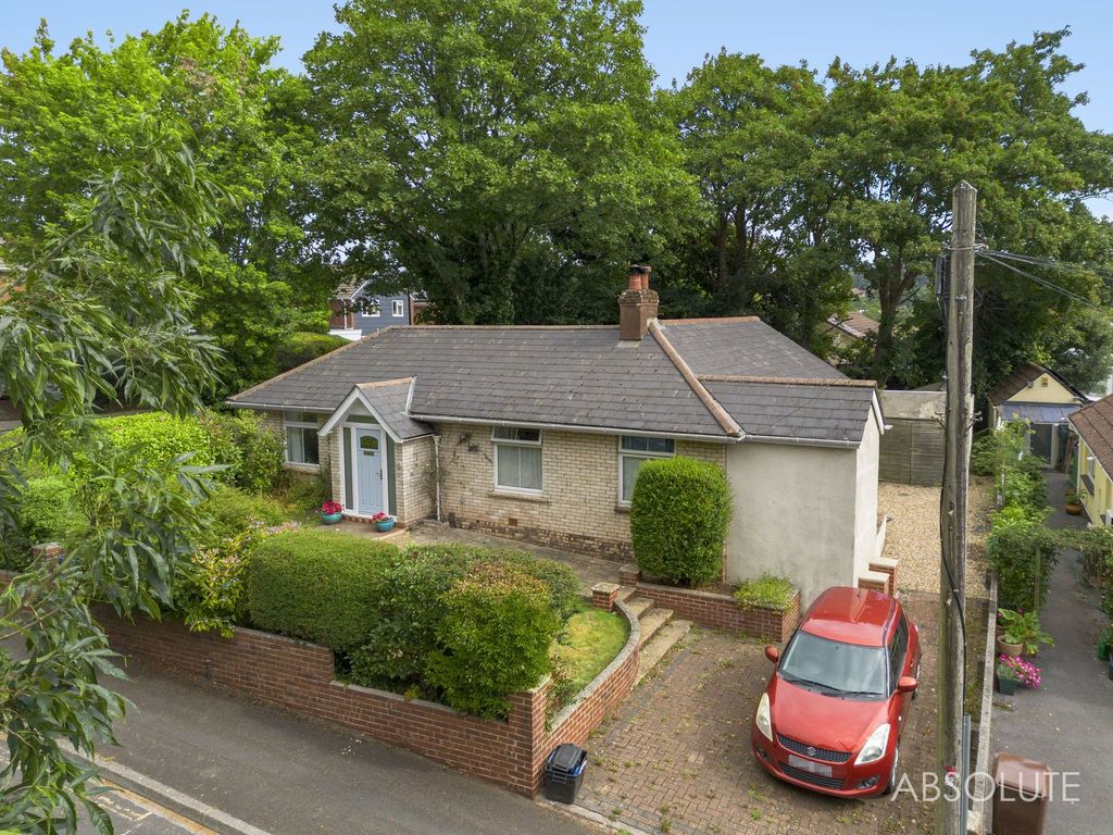 Property photo 1 of 21