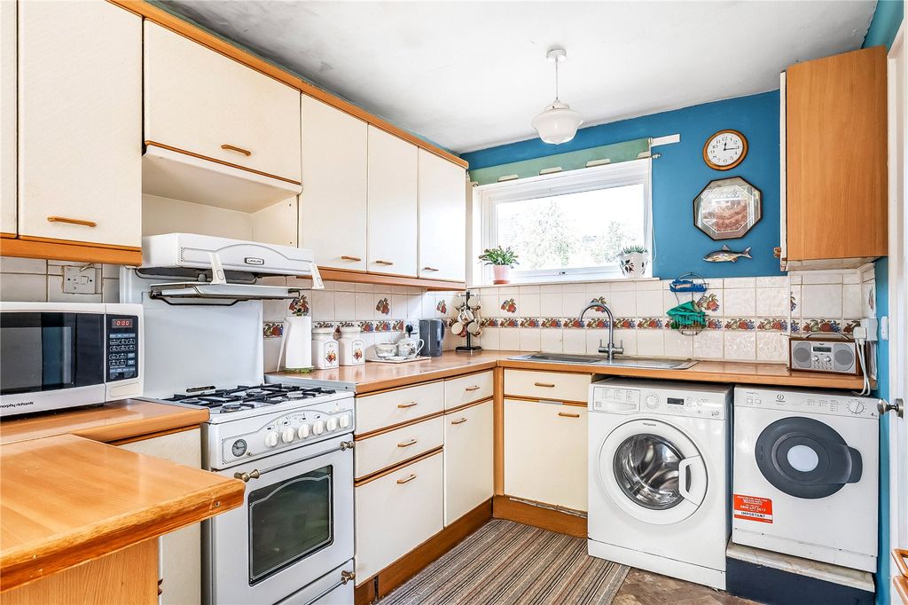 Property photo 2 of 18 Picture No. 08