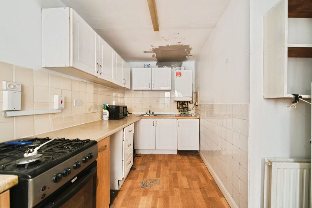 Property photo 3 of 13 Photo #3