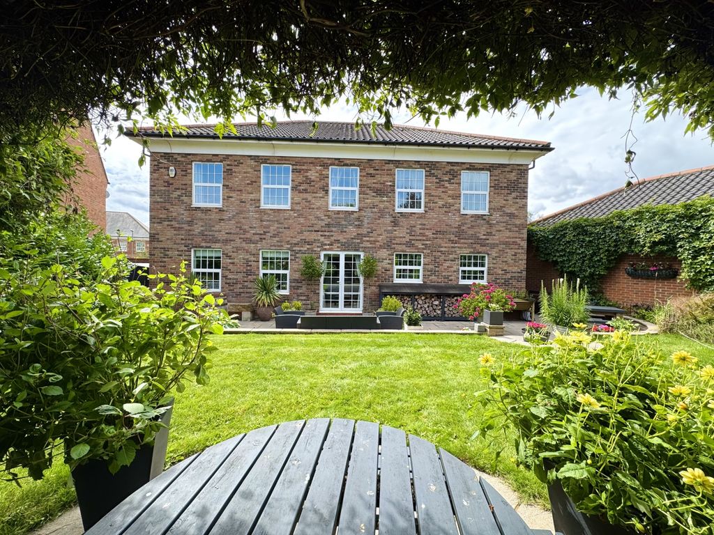 Property photo 2 of 43 Img_5785