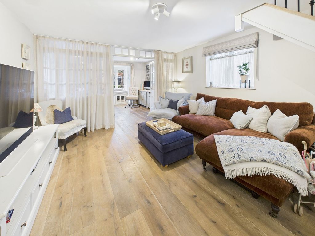 Property photo 3 of 18