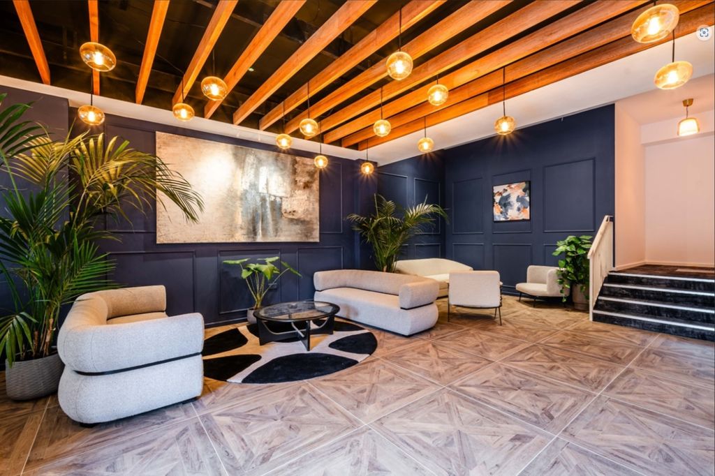 Property photo 1 of 5 Picture No. 05