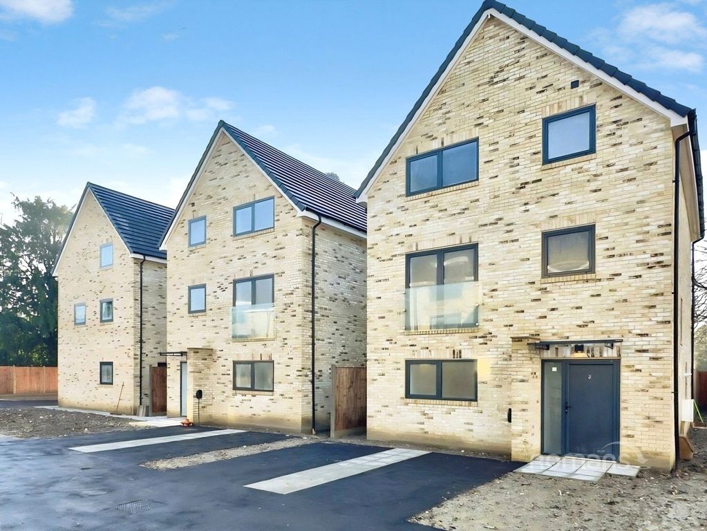 Property photo 1 of 14 Picture No. 02