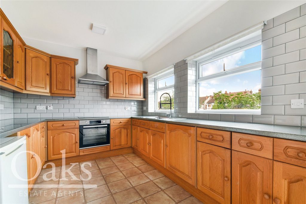 Property photo 3 of 10 Picture No. 05