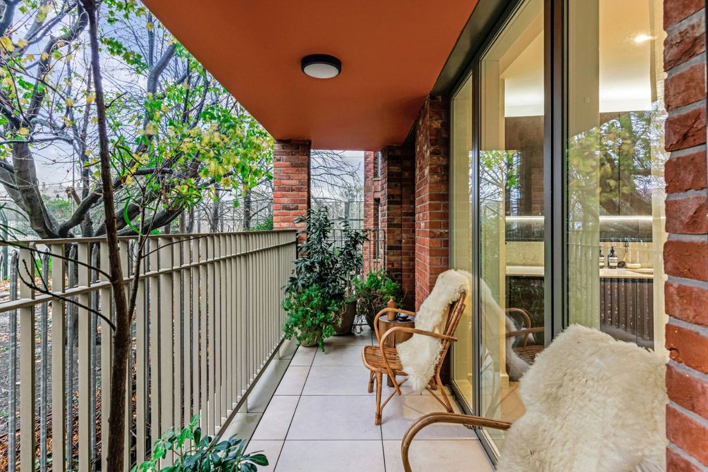 Property photo 3 of 9 Picture No. 20