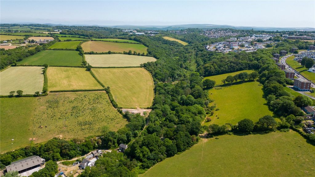 Property photo 3 of 7 Picture No. 13