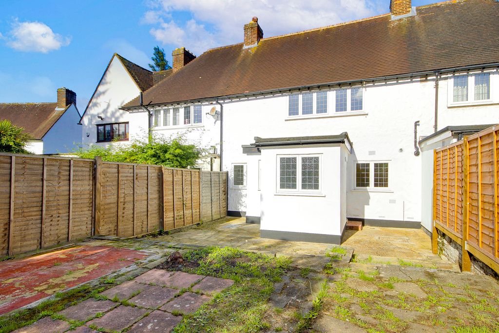 Property photo 3 of 12