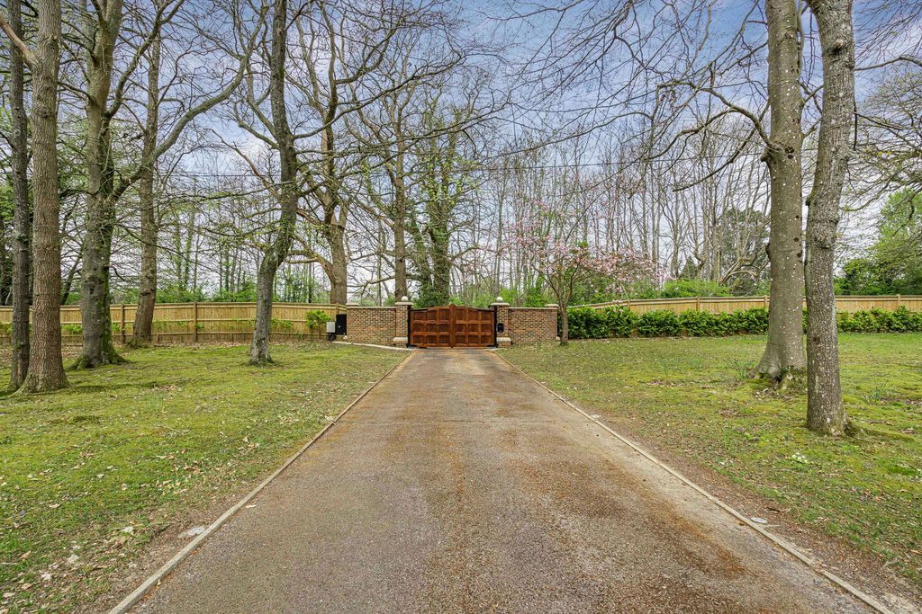 Additional image 22 of 5 bed detached house for saleForest Road, Horsham RH12