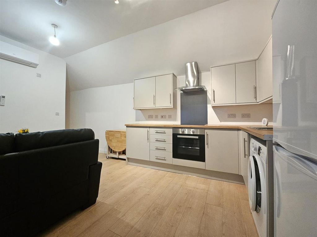 Property photo 1 of 8 20231219_081907.Jpg