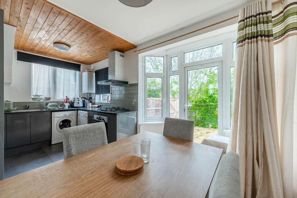 Property photo 2 of 6 Image