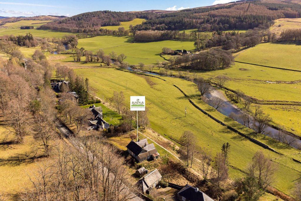 Property photo 2 of 34 Photo 2