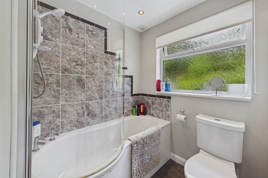 Property photo 3 of 11 Picture No. 01