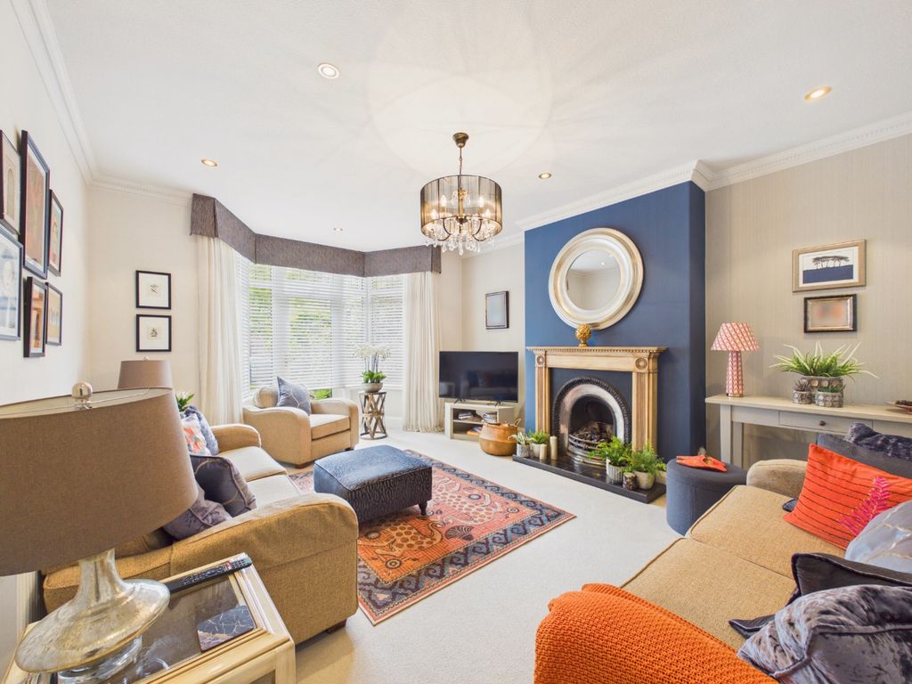Property photo 2 of 31 5125184